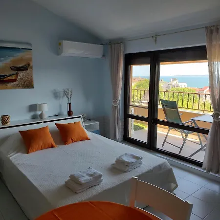 Studio Senso Di Mare Апартаменты